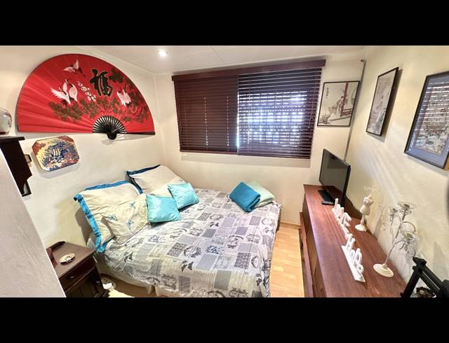 5 BEDROOM HOUSE FOR SALE IN ORMONDE